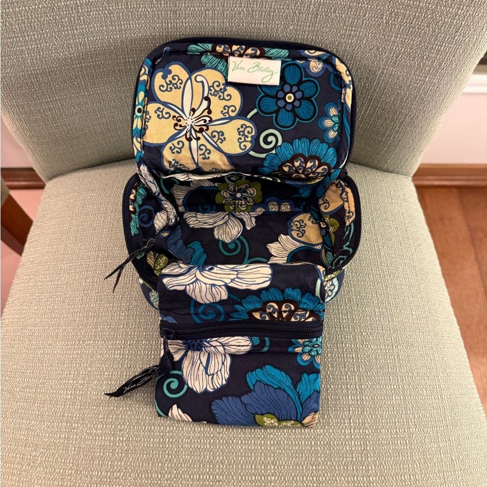 Vintage Vera Bradley in Mod Floral Blue - Sm Duffle, Jewelry Case + Iron Pouch - Picture 8 of 12